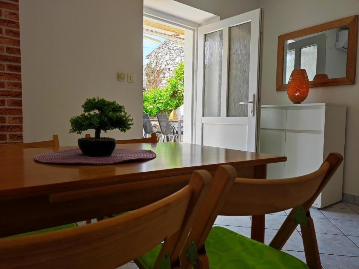 Apartment Rose 크르크 외부 사진
