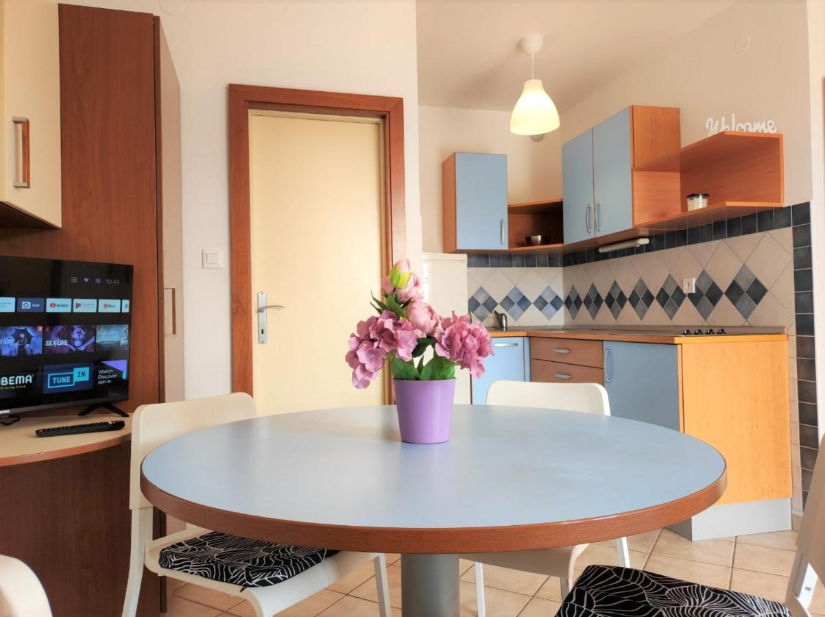 Apartment Rose 크르크 외부 사진