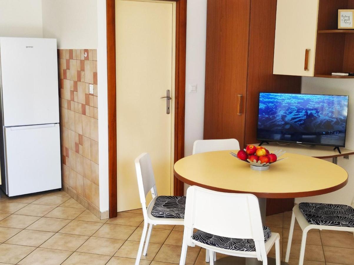 Apartment Rose 크르크 외부 사진